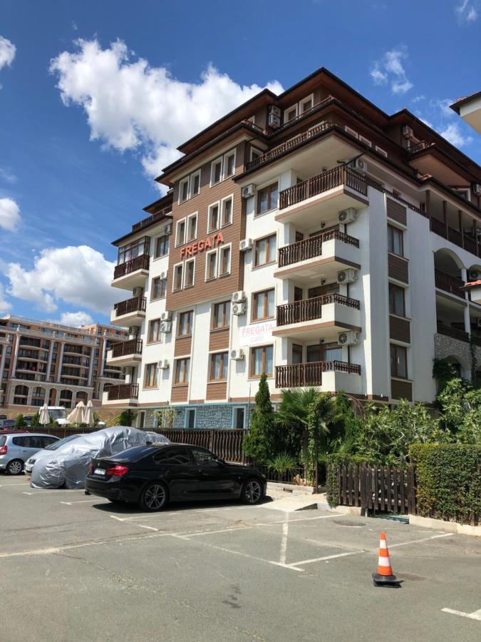 Fregata Complex Marina Apartment Свети Влас Екстериор снимка